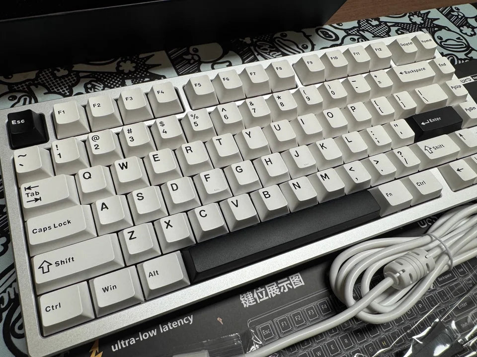 Wireless Bluetooth RAINY75 Customized Gaming Keyboard Aluminum Body Esports Controller Perfect Gift for Birthdays And Rainy Days